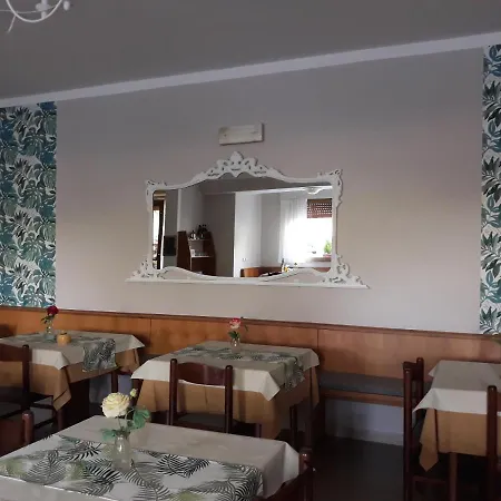 Otel Tirrenia 3*
