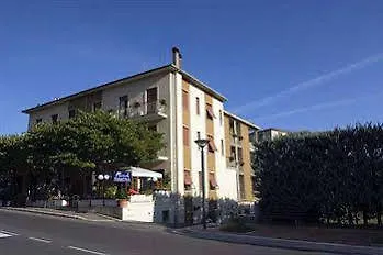 Tirrenia 3*